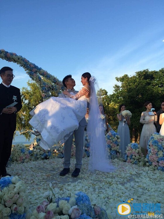吴奇隆婚礼现场高清组图
 吴奇隆高清写真_吴奇隆高清剧照
