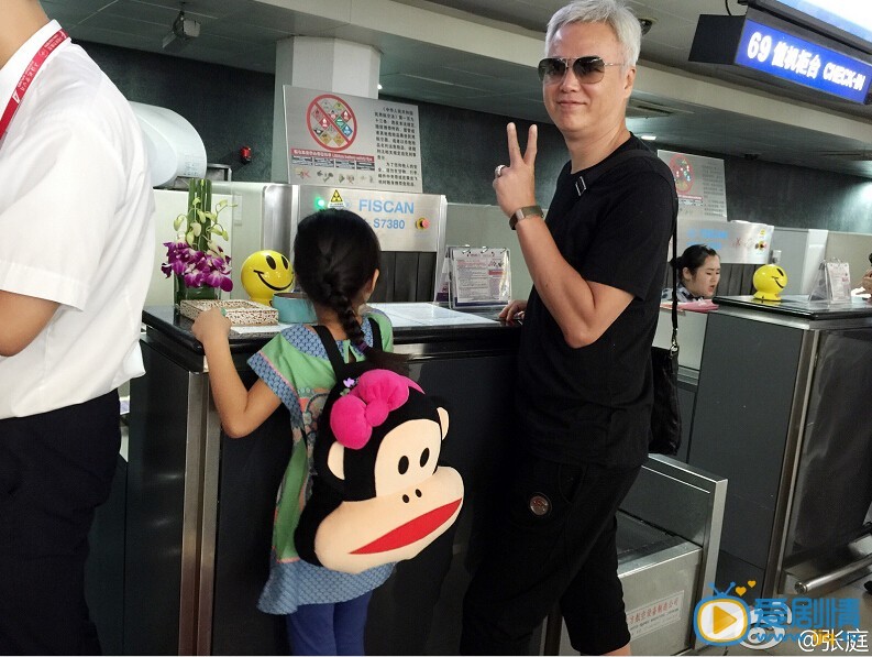 张庭旅游照片
 张庭高清写真_张庭高清剧照