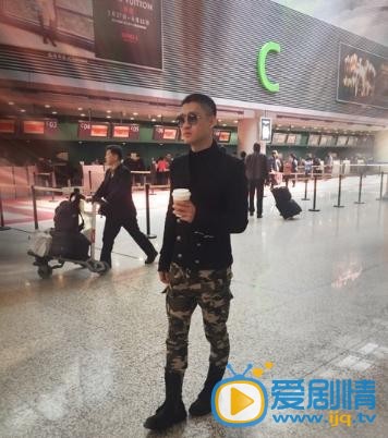 曹云金生活照
 曹云金高清写真_曹云金高清剧照