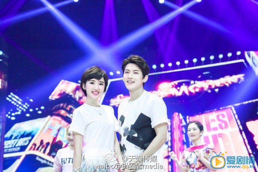 陈翔毛晓彤合体照
 陈翔高清写真_陈翔高清剧照