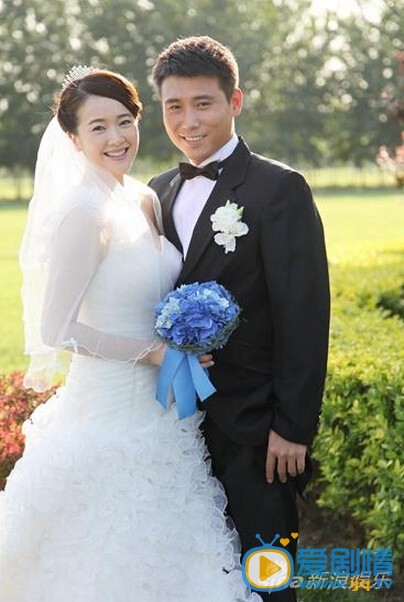 左小青婚纱剧照
 左小青高清写真_左小青高清剧照