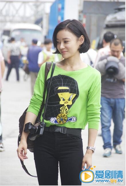 袁珊珊生活照
 袁珊珊高清写真_袁珊珊高清剧照
