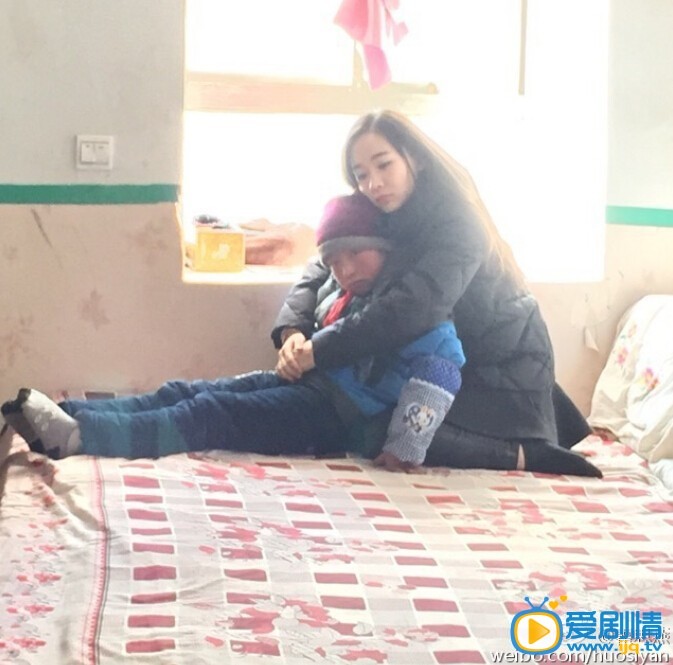 霍思燕爱心活动
 霍思燕高清写真_霍思燕高清剧照