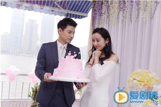 吕一求婚照
 吕一高清写真_吕一高清剧照
