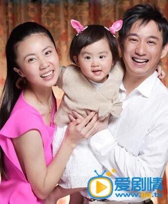 黄磊和媳妇孙莉合影
 黄磊高清写真_黄磊高清剧照