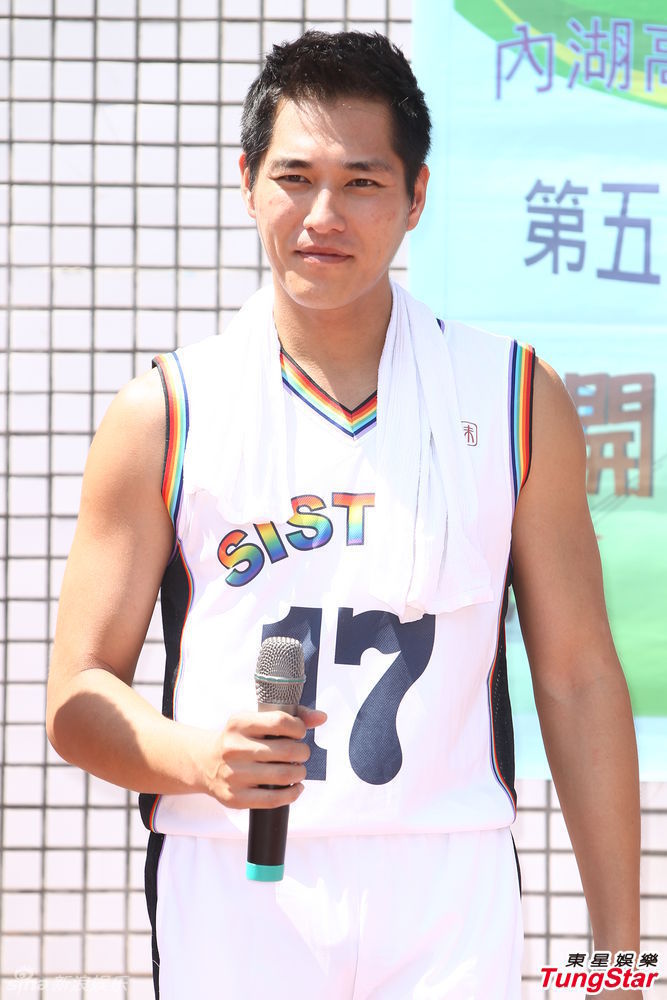 蓝正龙写真
 蓝正龙高清写真_蓝正龙高清剧照
