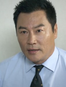 英世达