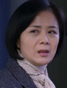 李金玲