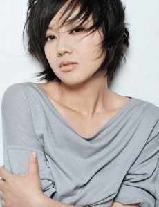 鲍小蕾角色介绍