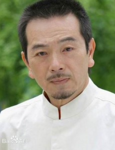 蒋大伟