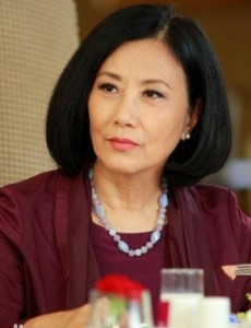 曹关若男角色介绍