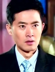 顾三