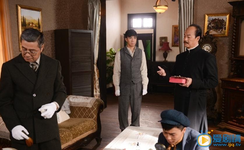 电视剧神探亨特詹演员剧照