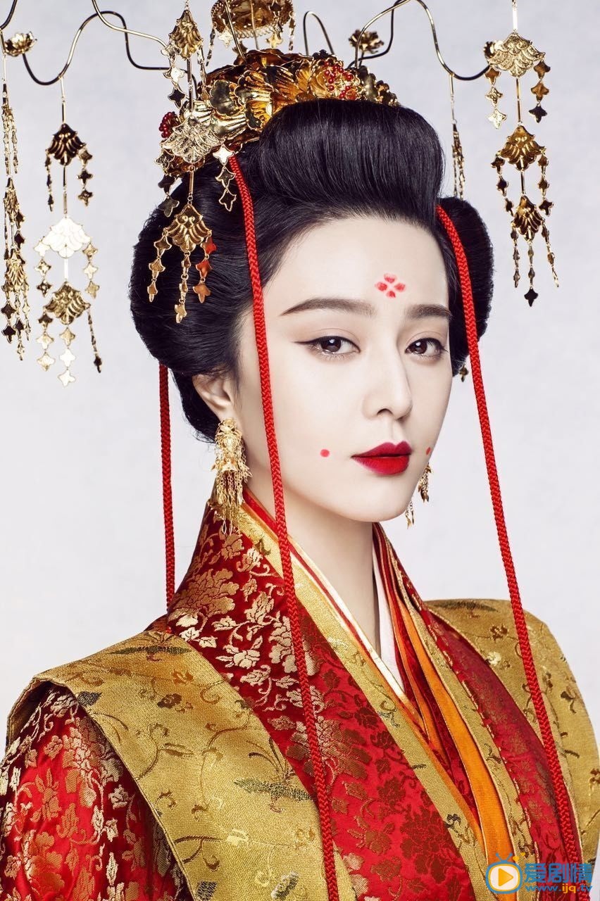 王朝的女人·杨贵妃杨贵妃剧照 王朝的女人·杨贵妃剧照0