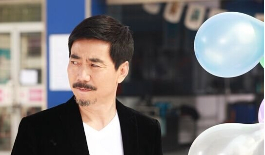 电视剧奇葩一家亲演员剧照