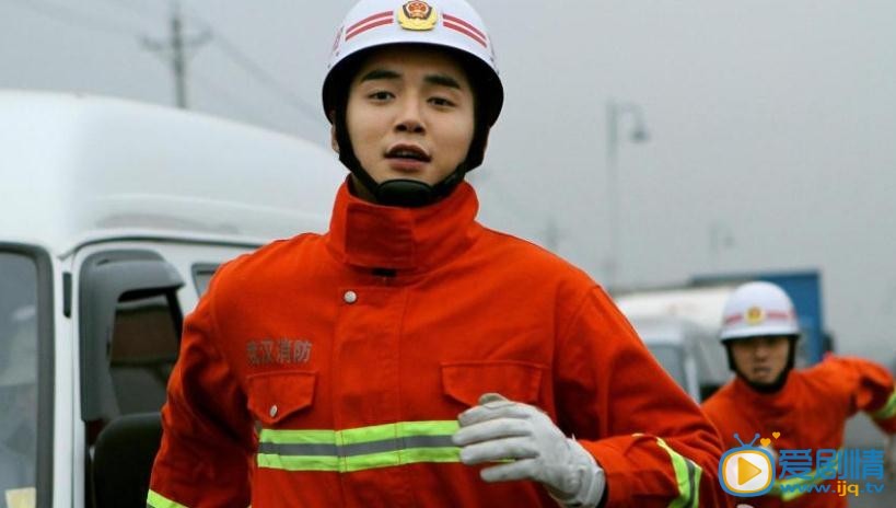 电视剧火线英雄演员剧照