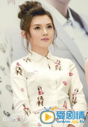 心香女人鞠姗姗剧照 心香女人剧照0
