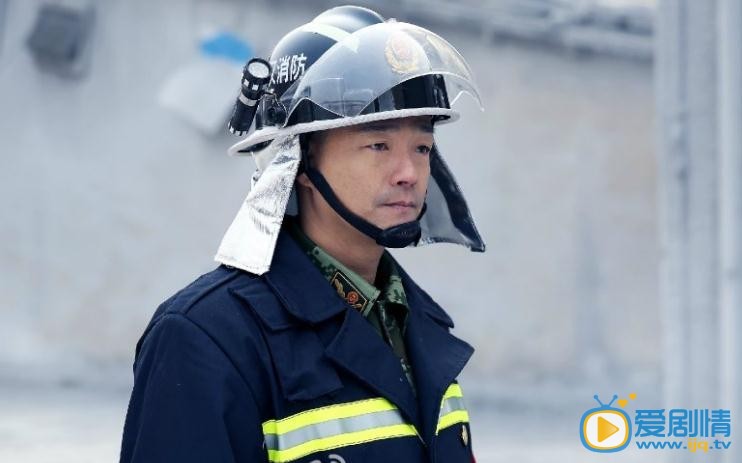 火线英雄田峰剧照 火线英雄剧照1