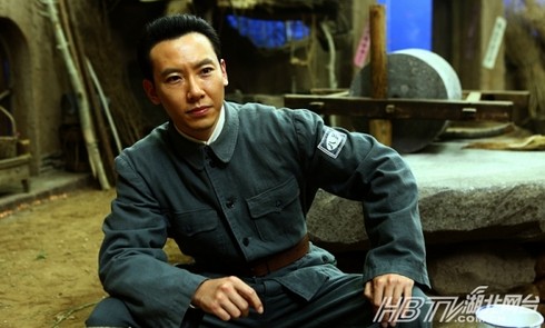 东方战场刘少奇剧照 东方战场剧照1