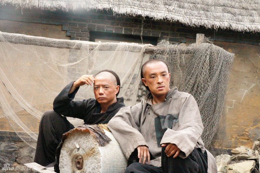 大连故事齐飞云剧照 大连故事剧照2