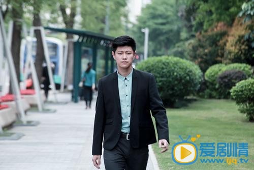 空巢姥爷江耀华剧照 空巢姥爷剧照0