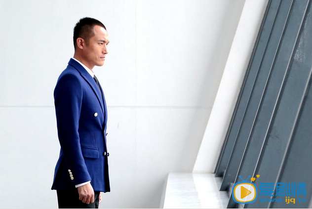 加油吧实习生陈建剧照 加油吧实习生剧照1