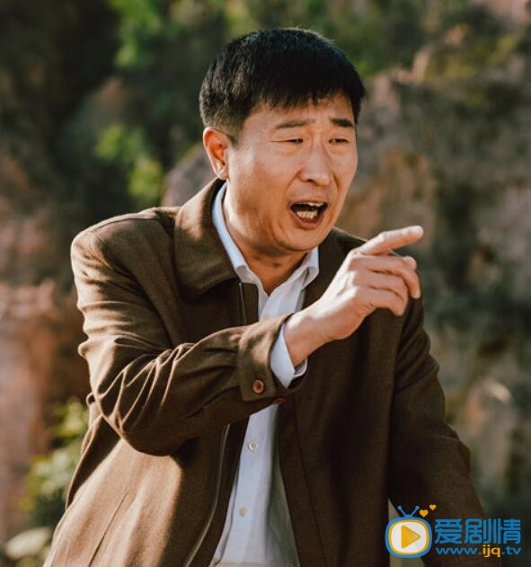 电视剧小镇大法官演员剧照