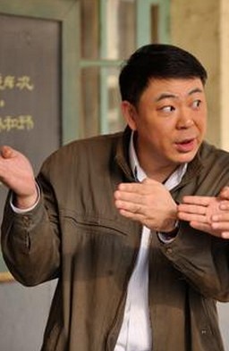 坐88路车回家车队长剧照 坐88路车回家剧照1