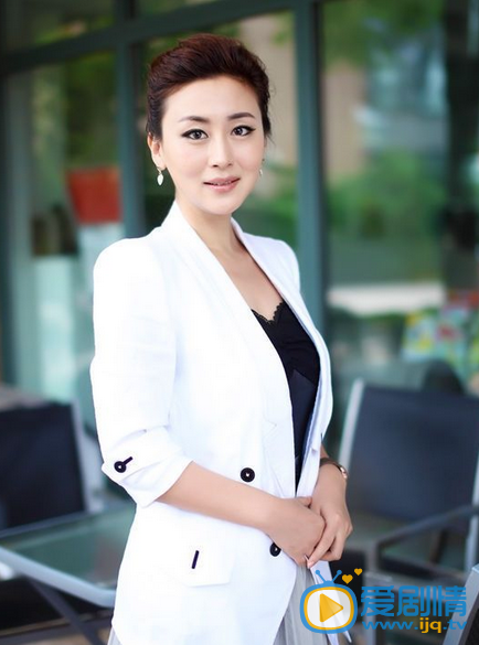 电视剧后海不是海演员剧照