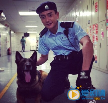 电视剧警犬巴打剧照