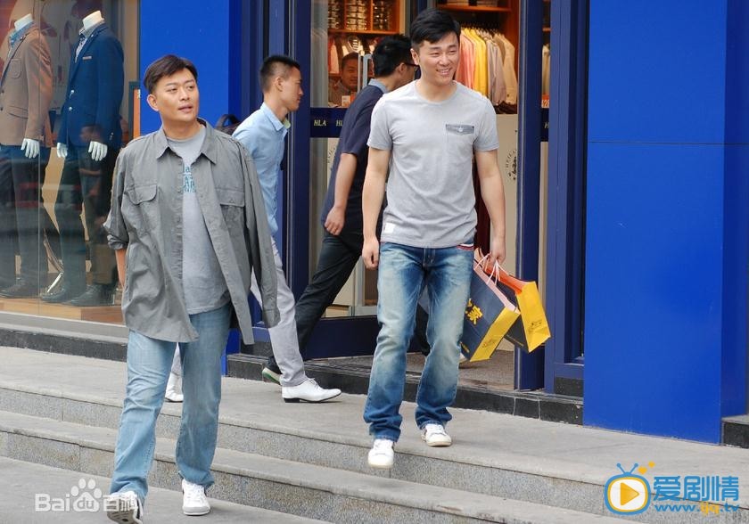 电视剧单翼雄鹰剧照