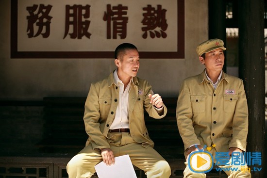 电视剧金水桥边剧照