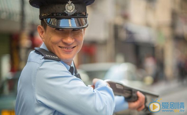 电影魔警海报